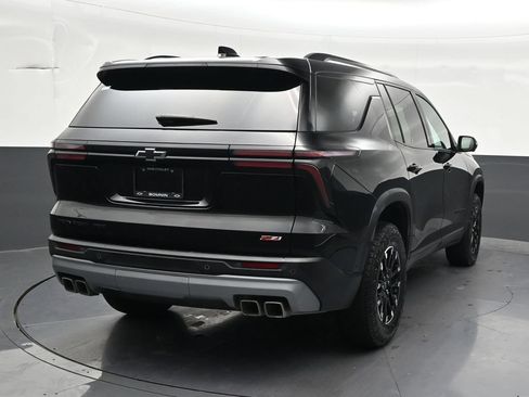 Used 2024 Chevrolet Traverse Z71 w/ Enhanced Driving Package AWD/4WD image 5