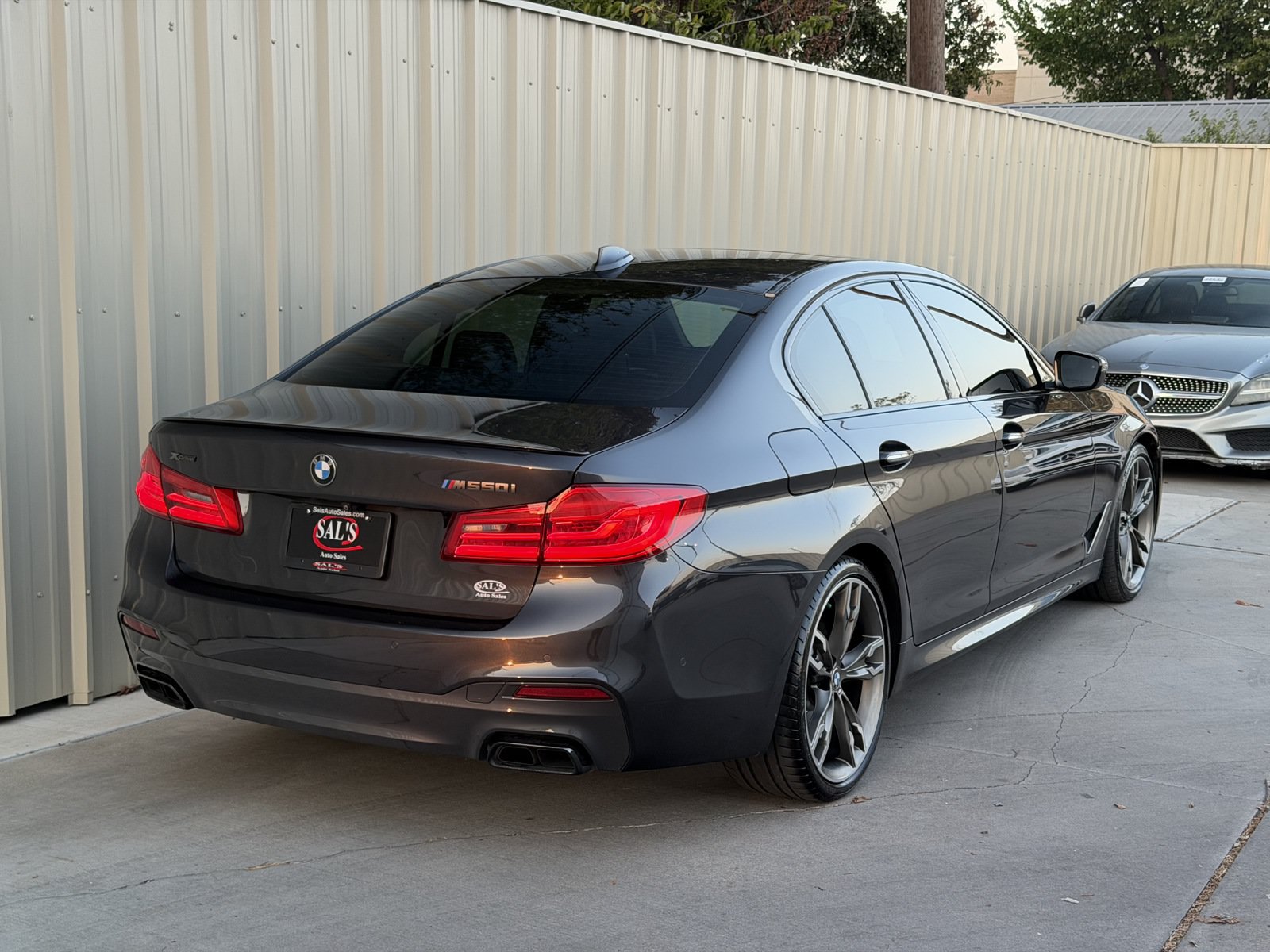 Used 2018 BMW M550i xDrive w/ Driving Assistance Package AWD/4WD image 5
