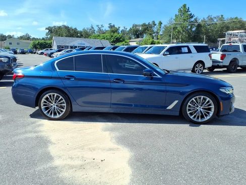 Used 2022 BMW 530i xDrive w/ Convenience Package AWD/4WD image 8