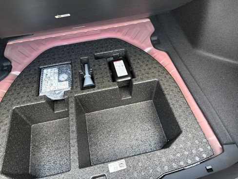 Used 2026 Honda Civic Si image 8
