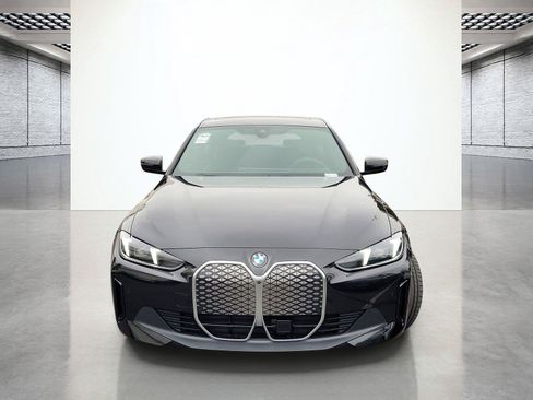 New 2026 BMW i4 eDrive40 w/ Premium Package RWD image 3