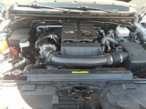 Used 2022 Nissan Frontier Pro-X image 27