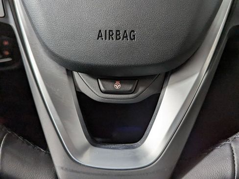 Certified 2024 BMW X3 xDrive30i w/ Premium Package image 32