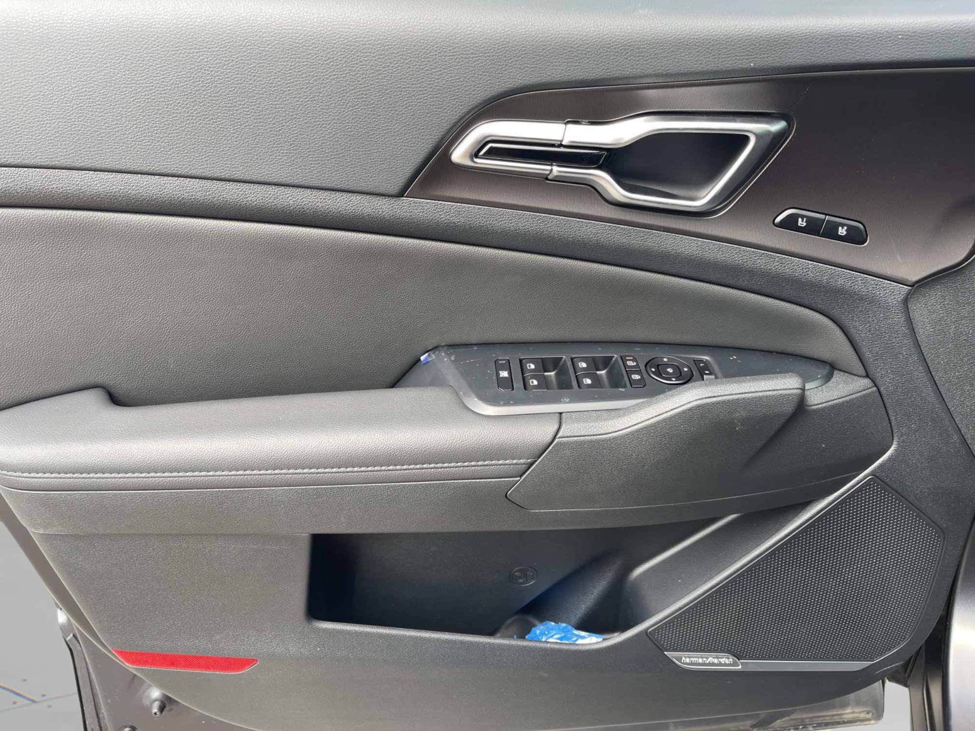 New 2026 Kia Sportage SX FWD image 22