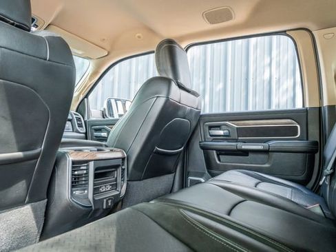 Used 2019 RAM 2500 Laramie AWD/4WD image 35