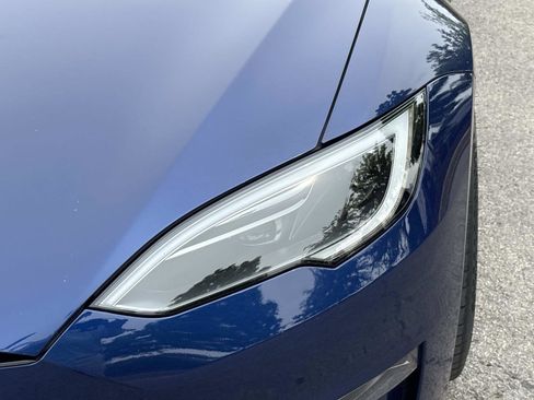 Used 2024 Tesla Model S Plaid AWD/4WD image 8