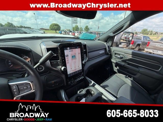 New 2026 RAM 2500 Laramie w/ Night Edition AWD/4WD image 17