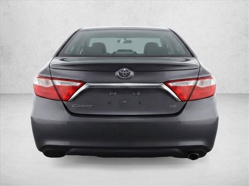 Used 2016 Toyota Camry SE FWD image 6