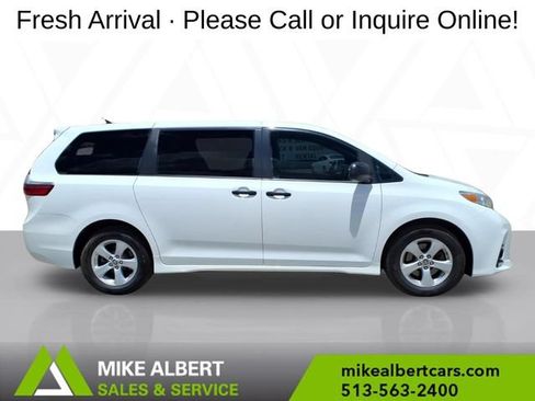Used 2020 Toyota Sienna L FWD image 8