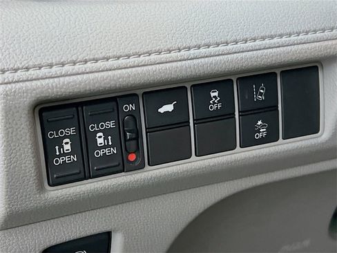 Used 2019 Honda Odyssey EX-L image 10