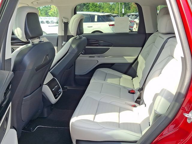 New 2026 Lincoln Nautilus Reserve w/ Jet Appearance Package AWD/4WD image 6