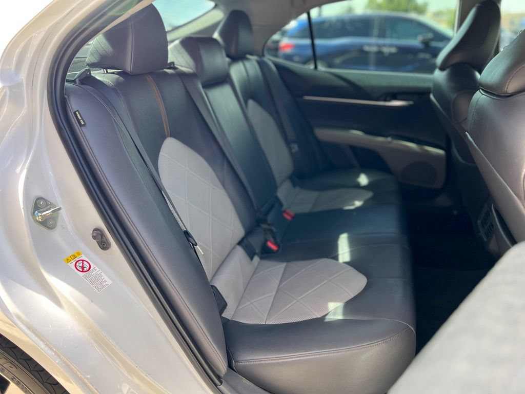 Used 2019 Toyota Camry XLE w/ Driver Assist Package FWD image 28