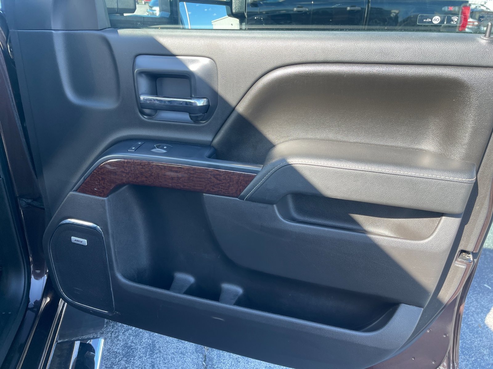 Used 2016 GMC Sierra 3500 SLT w/ Duramax Plus Package AWD/4WD image 19