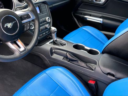 Used 2021 Ford Mustang GT RWD image 13