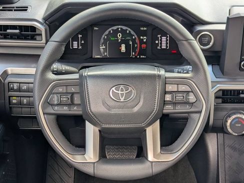 Used 2026 Toyota 4Runner SR5 RWD image 20