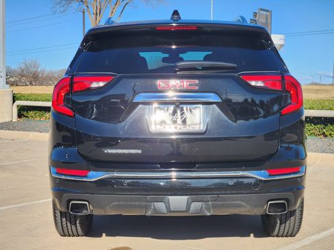 Used 2019 GMC Terrain Denali w/ Advanced Safety Package image 12