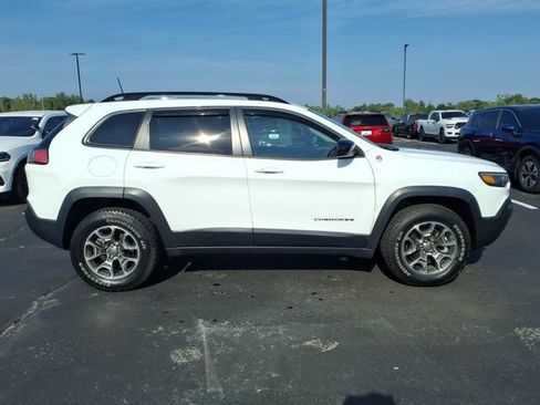 Used 2022 Jeep Cherokee Trailhawk AWD/4WD image 28