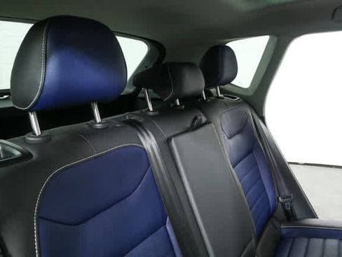 New 2026 Volkswagen Taos SEL image 22