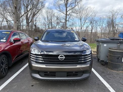 Used 2026 Nissan Kicks S image 2