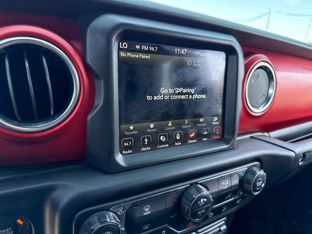 Used 2019 Jeep Wrangler Unlimited Rubicon AWD/4WD image 28