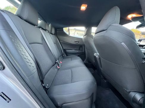 Used 2018 Toyota C-HR XLE image 13