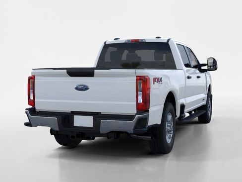 New 2026 Ford F350 XLT w/ FX4 Off-Road Package image 37