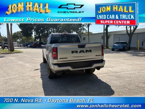 Used 2025 RAM 1500 Big Horn AWD/4WD image 9