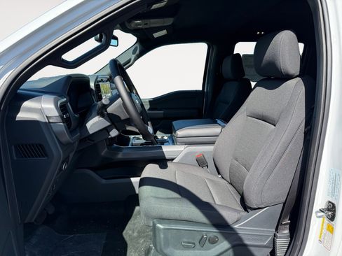 New 2025 Ford F150 XLT w/ Equipment Group 302A MID image 10