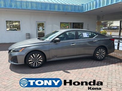 Used 2024 Nissan Altima 2.5 SV