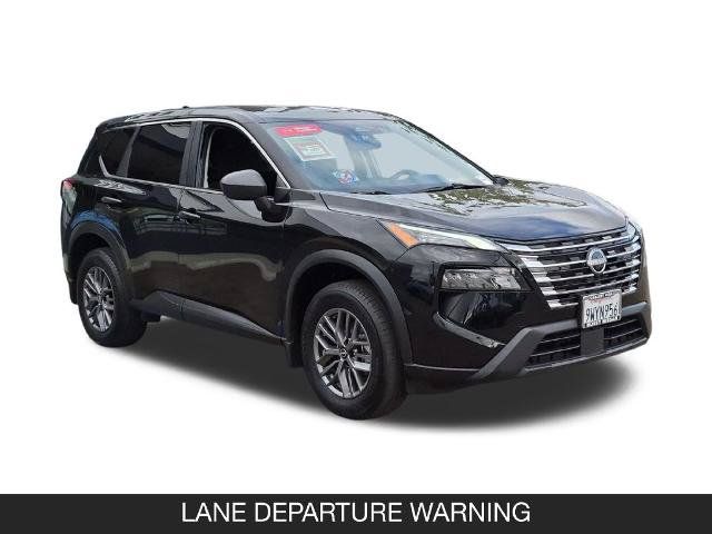 Certified 2026 Nissan Rogue S FWD image 2
