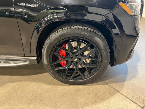 Used 2023 Mercedes-Benz GLS 63 AMG AMG GLS 63 image 55