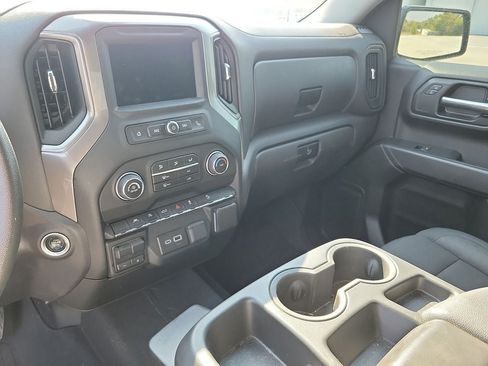 Used 2024 Chevrolet Silverado 1500 Custom Trail Boss AWD/4WD image 20