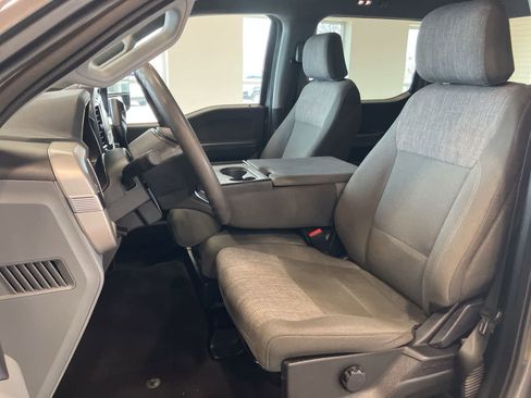 Used 2022 Ford F150 XLT w/ XTR Package image 10