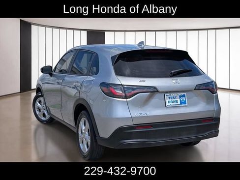 Used 2024 Honda HR-V LX image 8