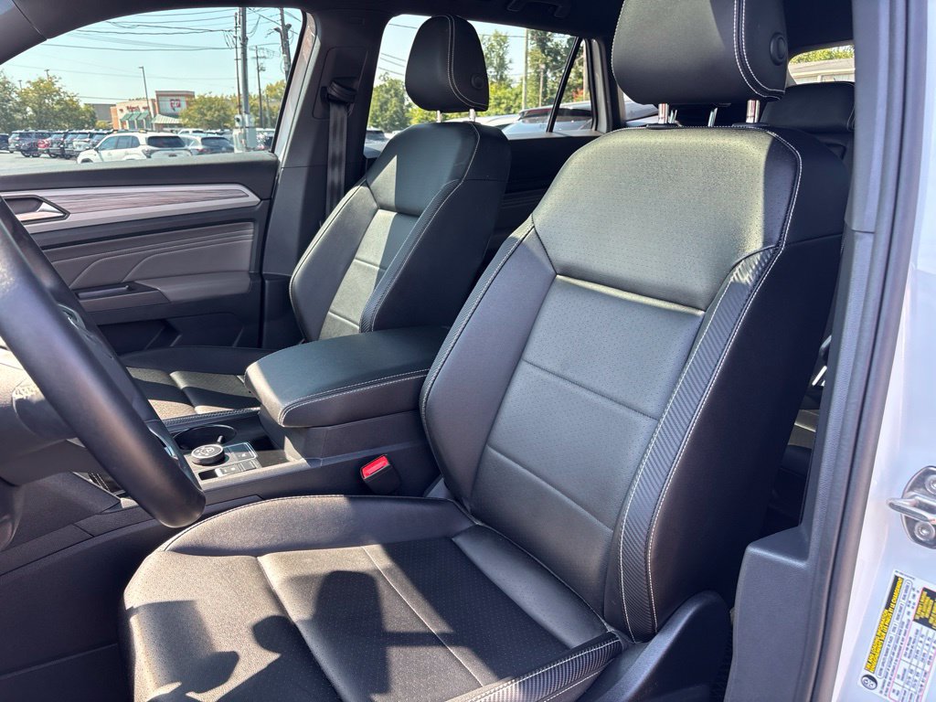Used 2023 Volkswagen Atlas Cross Sport SE AWD/4WD image 19