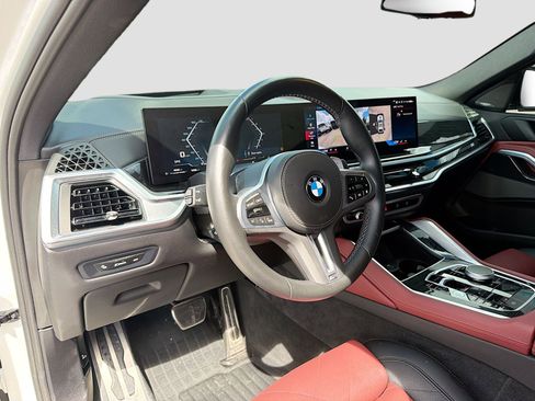 Used 2025 BMW X6 M60i image 27