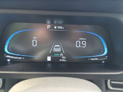 Certified 2026 Hyundai Elantra SE w/ Cargo Package FWD image 14