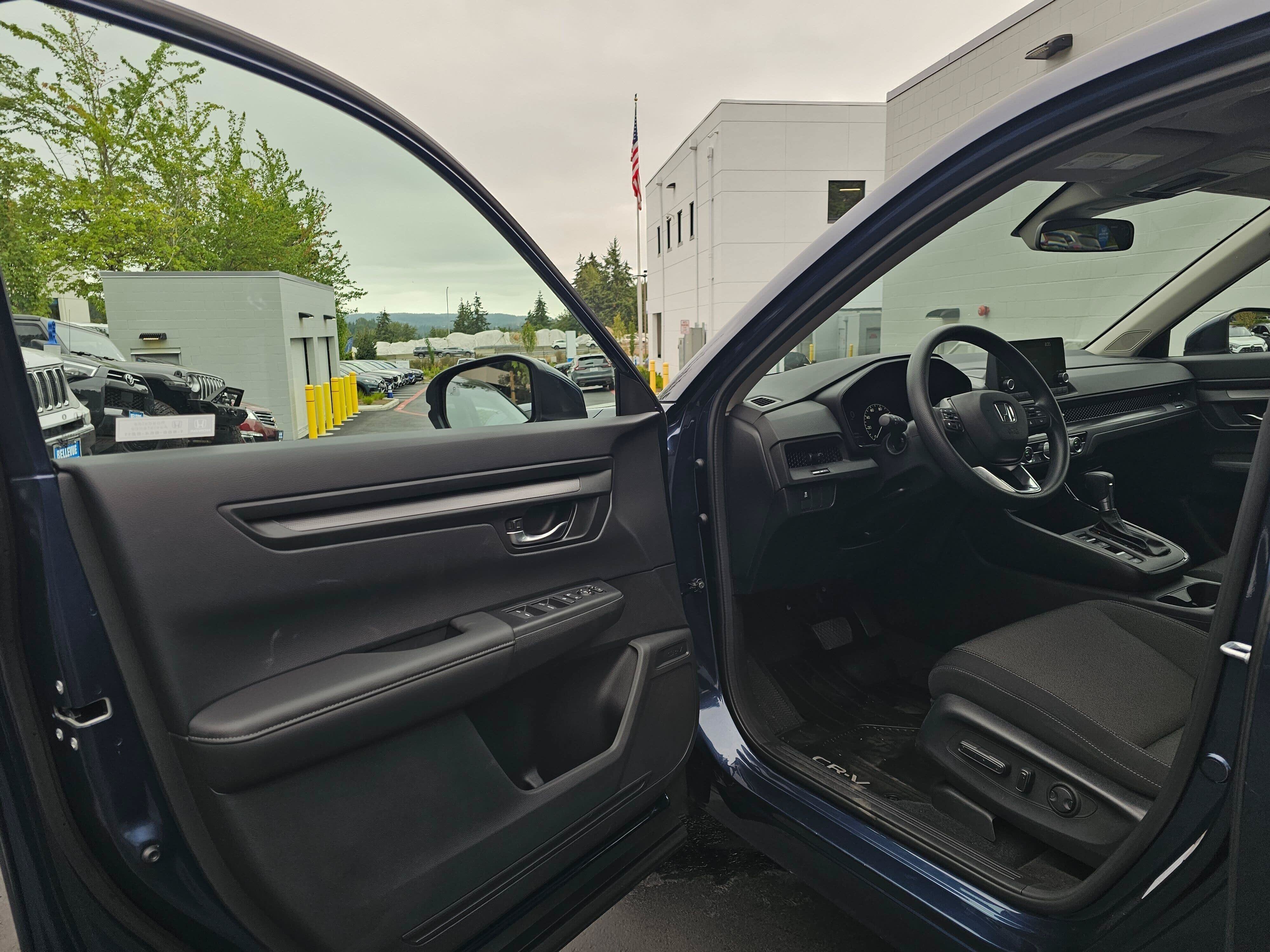 Used 2024 Honda CR-V EX image 23