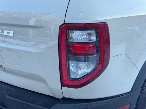 Used 2024 Ford Bronco Sport Outer Banks image 6