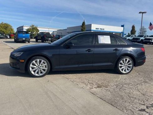 Used 2017 Audi A4 2.0T Premium w/ Convenience Package image 5