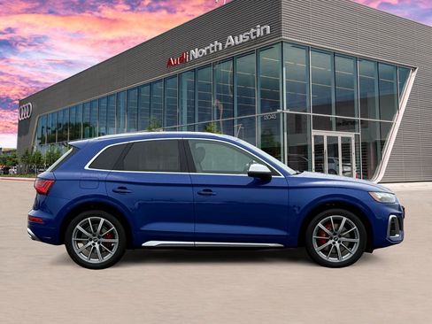 Used 2021 Audi SQ5 Premium Plus w/ Premium Plus Package AWD/4WD image 8