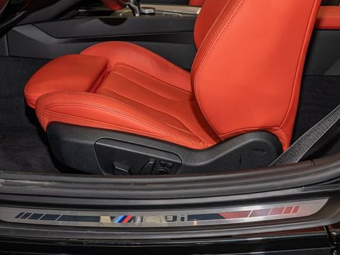 Certified 2025 BMW Z4 M40i RWD image 17