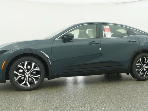 New 2026 Toyota Crown AWD/4WD image 2