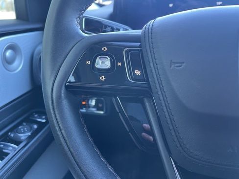 Used 2025 Lincoln Aviator Reserve w/ Equipment Group 201A image 32