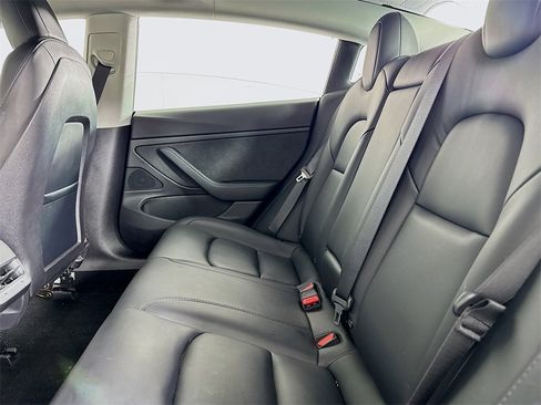 Used 2020 Tesla Model 3 Long Range image 11