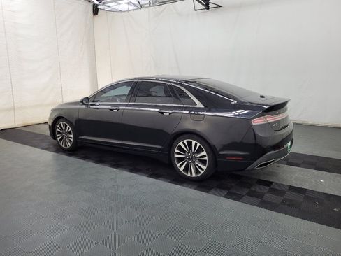 Used 2020 Lincoln MKZ Reserve w/ Elements Package FWD image 3