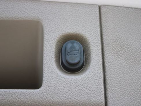 Used 2020 Chevrolet Tahoe Premier AWD/4WD image 8