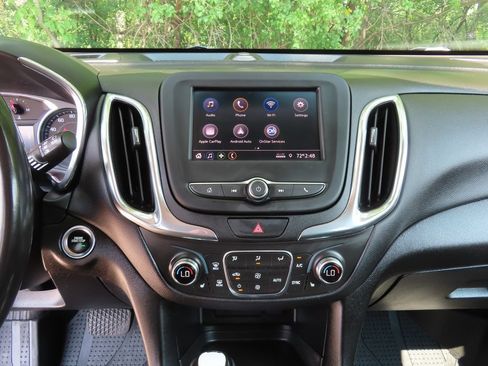 Certified 2020 Chevrolet Equinox LT w/ Driver Convenience Package FWD image 16