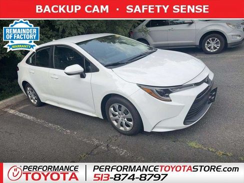 Used 2026 Toyota Corolla LE FWD image 1