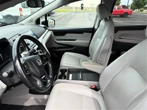 Used 2018 Honda Odyssey Elite image 8